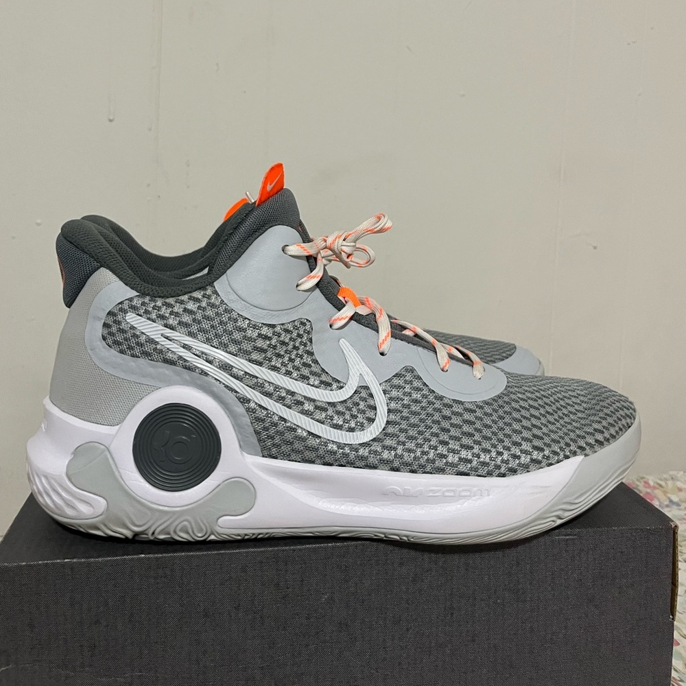 Nike KD 5 Trey IX Basketball Shoes- Size 10.5